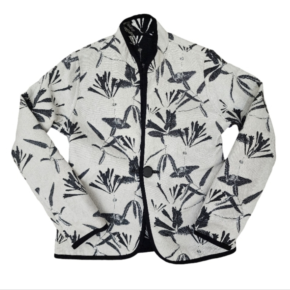 Trimdin Artistan Reversible Black & White Embroidered Floral Jacket Petite XS